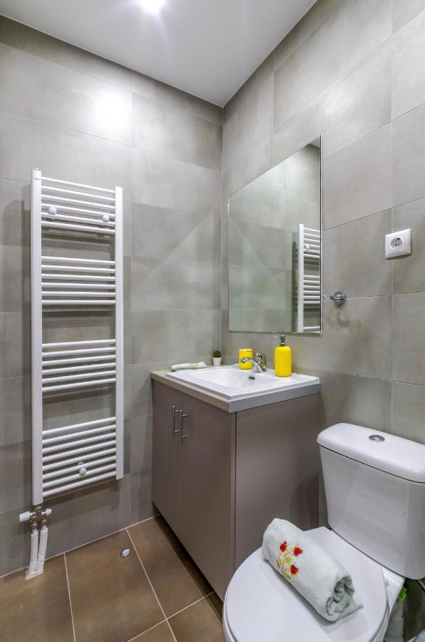 Renovated 2Bd House Close To Pireus Port Kültér fotó