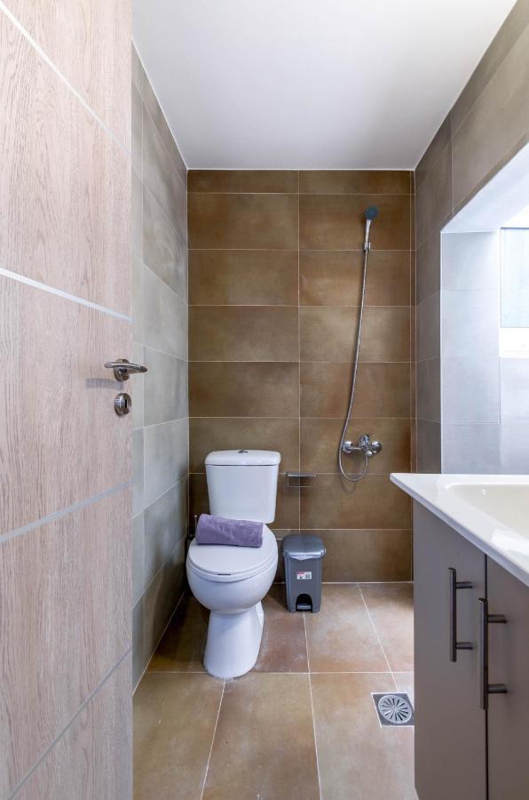 Renovated 2Bd House Close To Pireus Port Kültér fotó